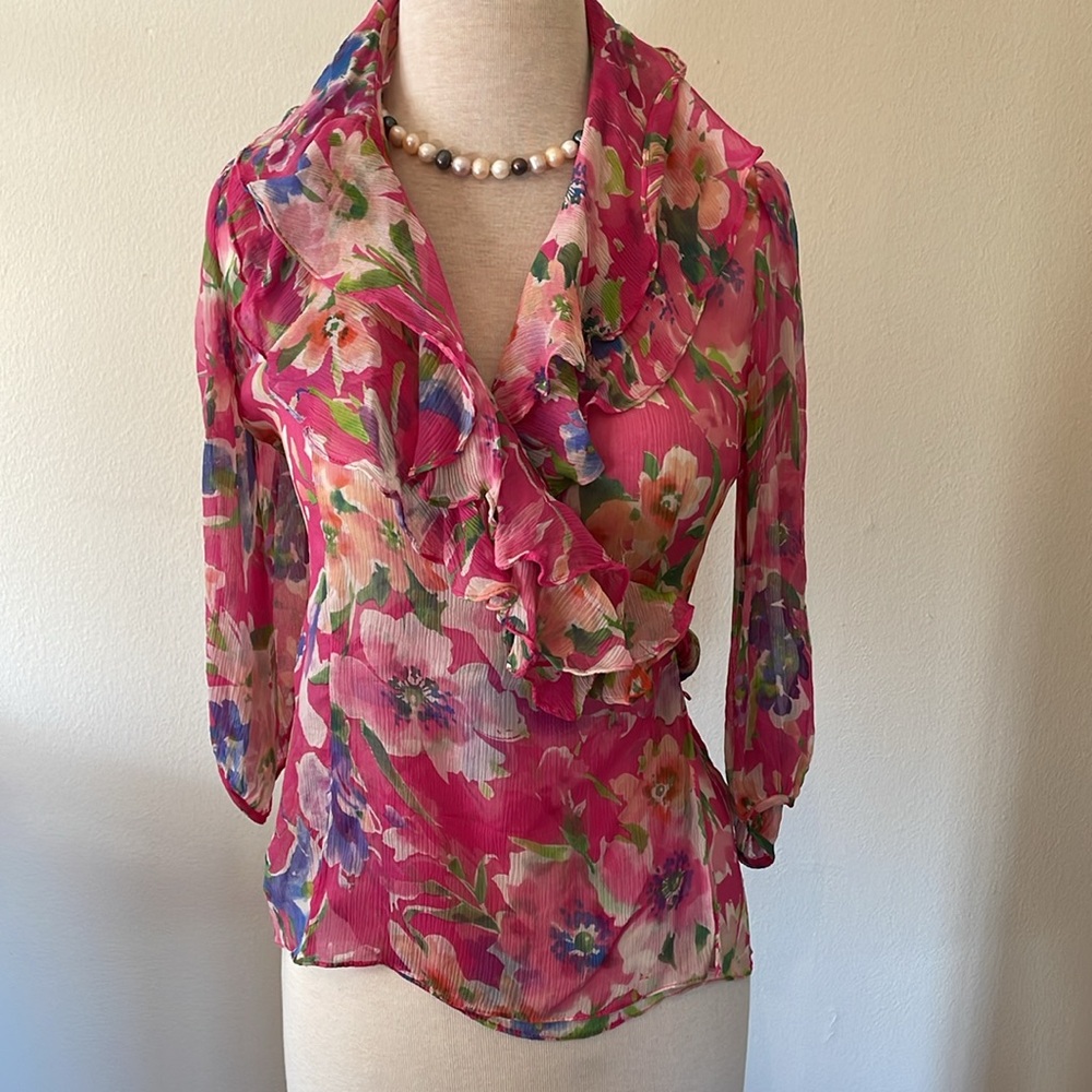 RL sheer sophisticated wrap floral blouse sz xs, ruffed collar.